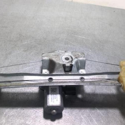 85725591-28aacaa4-860a-4529-a82e-d2ae28d815fd-Piece-85725591-Moteur-leve-vitre-arriere-droit-827009380R-RENAULT-CAPTUR-1-PHASE-1-15-DCI-8V-TURBO-836a3e8e6b55355fbc28c0776fb05c5f7cf1ada270b64dfaf2e3050a5fbb9c41_m.jpg