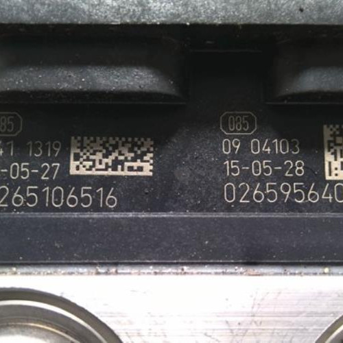 85733394-d8f5eb30-047f-42d5-b9c0-3419713272ba-Piece-85733394-Bloc-ABS-476601203R-RENAULT-CAPTUR-1-PHASE-1-15-DCI-8V-TURBO-d6c4e00099851cedd6f0823fd1559fe1330162ea2104f1dabb0c16a19c4d084a_m.jpg