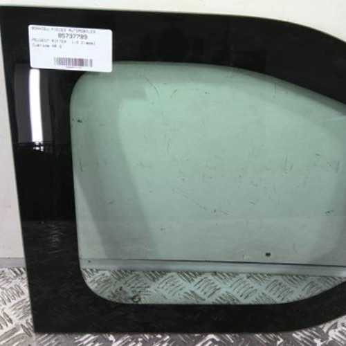85737789-bc8ed61f-5902-4c15-b0d0-098a28a169de-Piece-85737789-Custode-arriere-gauche-9816429080-PEUGEOT-RIFTER-15-BLUE-HDI-16V-TURBO-08787ee6a880787549f0952d6d413e0c686abf6049cbc1fd1d83db417402444c_m.jpg