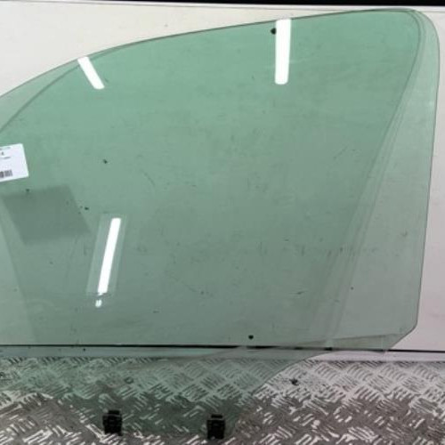 85737816-99662696-22ab-447c-8f76-089e1a066fdf-Piece-85737816-Vitre-avant-gauche-9816478480-PEUGEOT-RIFTER-15-BLUE-HDI-16V-TURBO-95594be8480e99096689bab81ad53b05179660b86a24b9bce49cca06c263c4cf_m.jpg