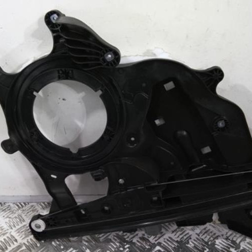 85738511-d810b041-38df-4cfc-be51-16f0d600e5a1-Piece-85738511-Moteur-leve-vitre-avant-gauche-9840175880-PEUGEOT-RIFTER-15-BLUE-HDI-16V-TURBO-f12ba1708f04e2373f21a2c39ab3fa8b33211a5b51c311c7f3eee1403a57e482_m.jpg
