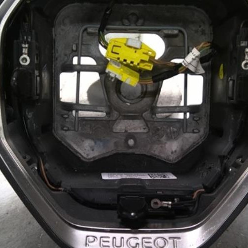 85738514-97a63286-320c-4ee1-a79e-109528a4d1d9-Piece-85738514-Volant-98171150ZD-PEUGEOT-RIFTER-15-BLUE-HDI-16V-TURBO-e9522f95e8cf45d8c1eaff8ba7940c3c0537cba9b4cd4a2bfae832e96c4c0e71_m.jpg
