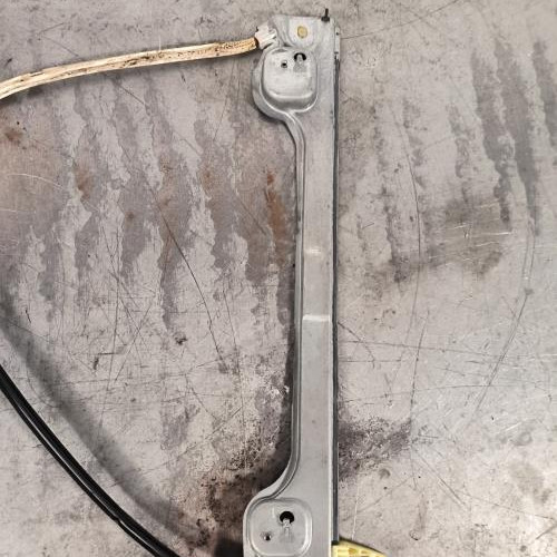 86138029-7099150d-927b-4cf0-a9c1-0eca2f7070f7-Piece-Leve-vitre-electrique-avant-droit-9222Q8-PEUGEOT-1007-24f18019d3fdf93acab68663aee6f14423859b98dd3b6b047dc16ee1010c9bc1_m.jpg