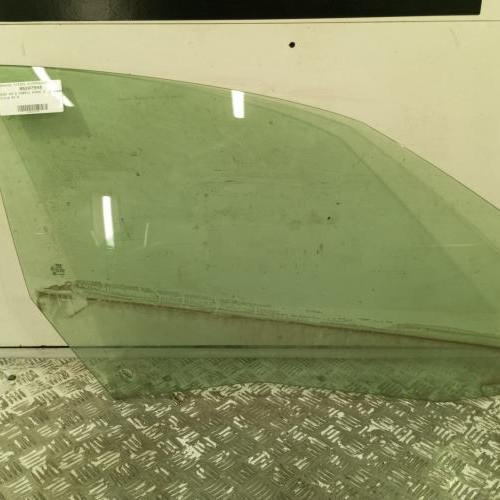 86207948-47b93083-112b-46b5-9f00-39973055f063-Piece-Vitre-avant-droit-8P7845202-AUDI-A3-2-CABRIO-PHASE-2-beeec0be4ed54b30ddaa57c82356c11feb7f49cf0157d9d20e3e448d6954f4f2_m.jpg