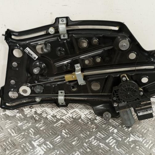 86209426-70496c30-f24b-4b73-9f55-2aebf4b2b05c-Piece-Moteur-leve-vitre-arriere-droit-8P7959812-AUDI-A3-2-CABRIO-PHASE-2-4e7f490ff57c21e235949bd32ca4b87709e8604f8451a63568f559b2728d18c0_m.jpg