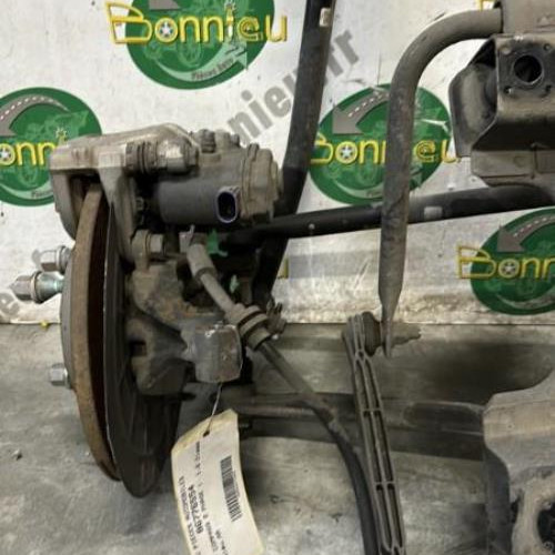 Piece-Essieu-arriere-JEEP-COMPASS-2-PHASE-1-3f58394b9db5b8de94370f63bb2558c003769d73ca899fb34057e9173b0a002c_mtn.jpg