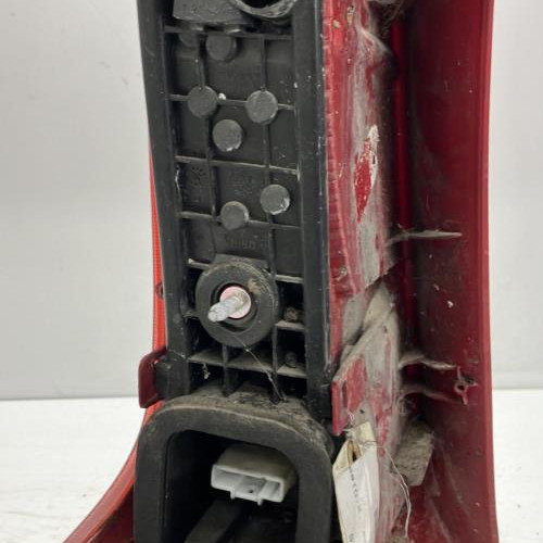 86831835-b90213d3-6a45-47ac-be96-c3f669a4b18e-Piece-Feu-arriere-principal-droit-feux-6351R4-PEUGEOT-206-PHASE-1-BREAK-968ff8f8c6a84032b130cd1340d8a45182b9cdf90c2c36205abab02e25e37d91_m.jpg