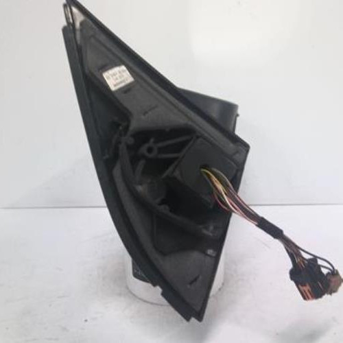 86832154-888f740e-dab7-4a1a-bf16-ddff81a1edc7-Piece-86832154-Retroviseur-droit-1611508780-PEUGEOT-308-2-PHASE-1-20-BLUE-HDI-16V-TURBO-67ea1698d00f50b26fcc483db7d8d5d0c2a6637458ad79bc1130425649315702_m.jpg