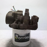 86834860-0c77e6c1-2fbb-4659-a0d7-fa1b657ded89-Piece-86834860-Etrier-arriere-gauche-1608998880-PEUGEOT-308-2-PHASE-1-20-BLUE-HDI-16V-TURBO-3a0a74ef27471f122f29a19b124aa83e4d69354ca8d073cecfd0ca0d477c763b_m.jpg