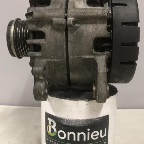 86975437-b9a4f53e-eaba-4abe-bbb8-71a12f91ac21-Piece-Alternateur-059903024A-AUDI-A4-4-PHASE-1-b6444b10af276c913718295ca358c2757d0049be8186d13af2d15a5e82234fda_m.jpg