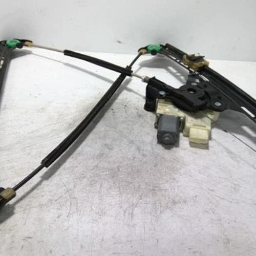 87056249-a4fcb806-c59c-42ce-90ad-536d5c9a69e3-Piece-87056249-Leve-vitre-electrique-avant-droit-9826076280-CITROEN-C4-GRAND-PICASSO-2-PHASE-1-20-BLUE-HDI-16V-TUR-9dee9a0384789cfc5cd3fcc96ffa1fbd15bf7e1c6042fab201e970b628d6bc7b_m.jpg