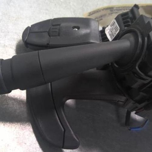 87603702-bda2f31f-8d2c-4243-ba6a-6f9a49c05fe4-Piece-87603702-Com-98312408ZD-PEUGEOT-EXPERT-4-20-BLUE-HDI-16V-TURBO-892f63e2d66423ee8f1cbae2e8c7b000def0bf1192f09bc1e6d749a11df889c8_m.jpg