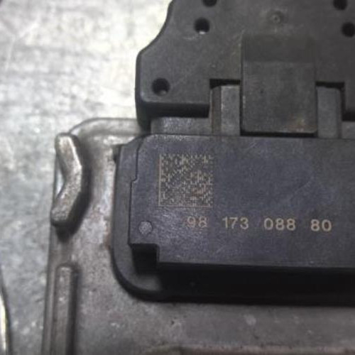 87737292-58285d50-c06d-43e0-b917-eaefd86b22f4-Piece-87737292-Capteur-9817308880-PEUGEOT-EXPERT-4-20-BLUE-HDI-16V-TURBO-88828e8fe32ab8f8baf1f069e63069efafd22e95923b77cca692f706ba95972d_m.jpg