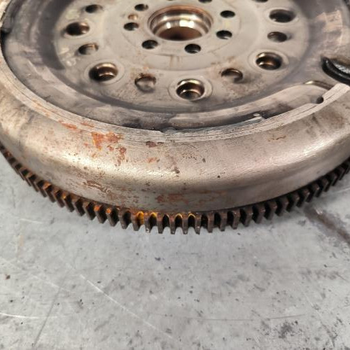 88792702-9e34982d-f370-4291-ba19-43834d68c7e7-Piece-Volant-moteur-06J105266H-VOLKSWAGEN-GOLF-6-6a04a2ec7b5edf4337f20b7b2841055a024273910471bb935859a42b432e652d_m.jpg