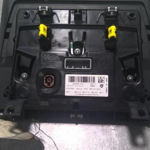 88844643-cc1d1f96-aa05-4f51-993d-2041859dacdc-Piece-88844643-Afficheur-280346137R-RENAULT-CLIO-5-15-BLUE-DCI-8V-TURBO-HYBRID-c6120cad89ac3dd9d29f30d094df00e4535134942d0529d87b54fe0cd2a7a56e_m.jpg