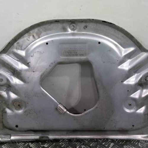 89197399-f2d2673d-8098-4e50-b563-f631e1cef8cd-Piece-89197399-Cache-sous-moteur-31116759878-BMW-SERIE-5-E60-PHASE-2-523i-25i-24V-L6-a8f27815df195552643532c7c1a7539f8043570771a766c3b5061c09884775fe_m.jpg