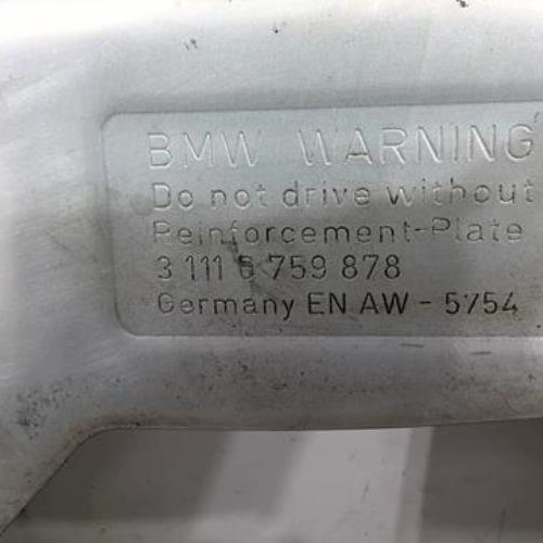 89197399-46af7f4b-f6c0-449e-a47c-590790fdc991-Piece-89197399-Cache-sous-moteur-31116759878-BMW-SERIE-5-E60-PHASE-2-523i-25i-24V-L6-2555e7f402683e2b563421d7f4b63739f53bc17594e36bb5941dd057ec9d6b53_m.jpg