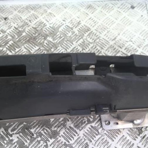 89409330-e4dea0b7-6fef-481a-b75b-fa87a2837949-Piece-89409330-Renfort-pare-choc-avant-00007106E9-CITROEN-C4-PICASSO-1-16-HDI-8V-TURBO-dd1fe4b43a6da29475adcec13a2d062c83d7beef2b124ef167105dfd27d82f12_m.jpg