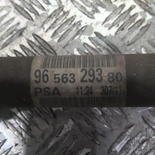 89409834-b7fee6c1-a1b4-4f25-803f-7f58a08efa13-Piece-89409834-Cardan-gauche-00003272ZE-CITROEN-C4-PICASSO-1-16-HDI-8V-TURBO-f221a27c0ad98ce11a32de036103229be0e02f511a611c2f2c5eb247f7e2392c_m.jpg