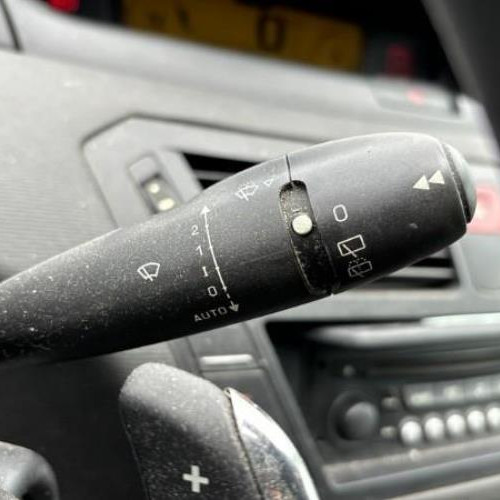 Vehicule-CITROEN-C4-PICASSO-1-2011-f91de632f64f33ee6e78640c7edc149808a67f45e6c0cc7beb09229447485069_mtn.jpg