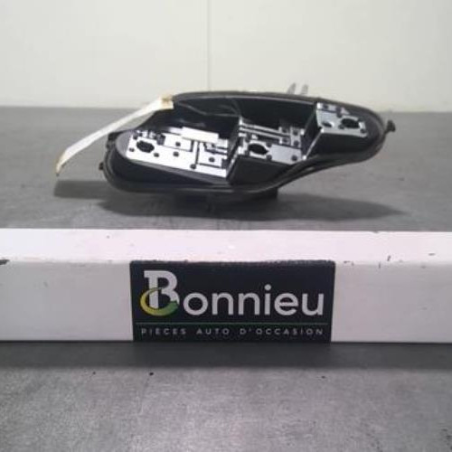 Platine feu arriere gauche