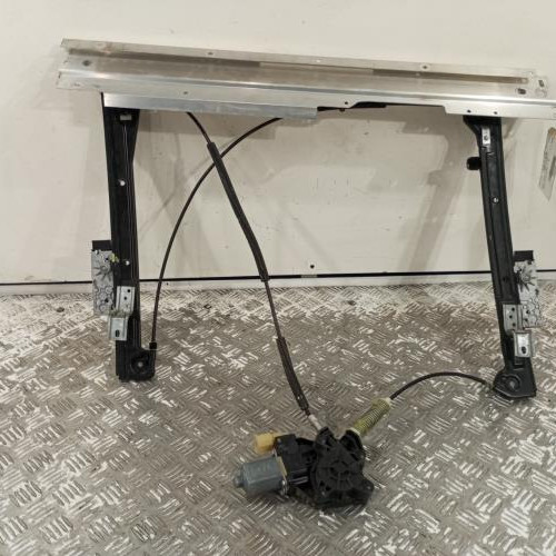 89531028-369adaf5-4a86-4f24-87ed-971fc6016446-Piece-Leve-vitre-electrique-avant-gauche-51332756083-MINI-MINI-2-R56-PHASE-1-09c20d022d97f707cce046a20fb1c2814e6f1ed187389ce6bcbebe852d6dcbf6_m.jpg