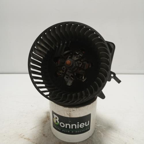 89531303-26ed3e6f-dcf4-4b39-819c-1d3d23d86013-Piece-Ventilateur-chauffage-64119266899-MINI-MINI-2-R56-PHASE-1-6819777f6dc625306a05cb167452f8b5d300c1278462108f554152729c6067ad_m.jpg