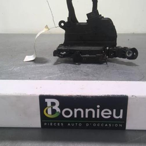 Fermeture centralisee avant gauche