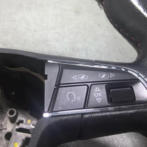 89579170-6bf43378-c946-4198-8147-79263aab72ed-Piece-89579170-Volant-5F0419091RVI7-SEAT-LEON-3-PHASE-1-20-TDI-16V-TURBO-4cfcd5637c2869caa5658e7ae6df508802f05fc948bb4e2fbb18a0daba191aea_m.jpg