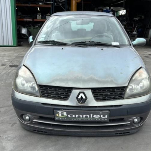 Vehicule-RENAULT-CLIO%25202%2520PHASE%25202-2003-62185b0d0c3fa032b28302d4b289e4d2bdba20cf2c6c268a17644960f78330d6_m.jpg
