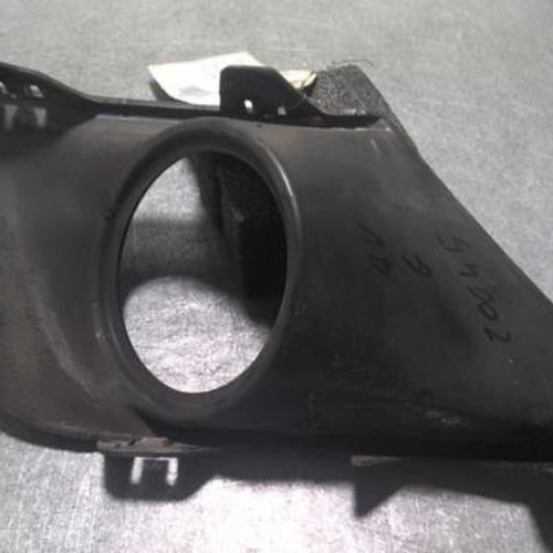 89644751-c78ecb83-36f6-4458-b6a2-ccad64ac888a-Piece-89644751-Enjoliveur-anti-brouillard-9688085477-PEUGEOT-207-PHASE-2-14-HDI-8V-TURBO-f84f3dc51ac84f60329bcddd57772ceefe4260d97e7f6bcdc2d140289ad4c535_m.jpg