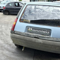 Vehicule-RENAULT-SUPER%25205-1990-6cf8f0e19eb80ee819ce44c420533ee715b6a932f72041dd95d238917cc538c2_m.jpg