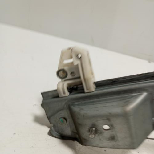 89693082-c78b17eb-02f8-4e74-93b0-ec3ef8b992ae-Piece-Leve-vitre-electrique-arriere-droit-8201010934-RENAULT-SCENIC-2-PHASE-2-f24391828f7a46af0adf1ed195f47083540d7a9036db1b139782eb4826b354ab_m.jpg