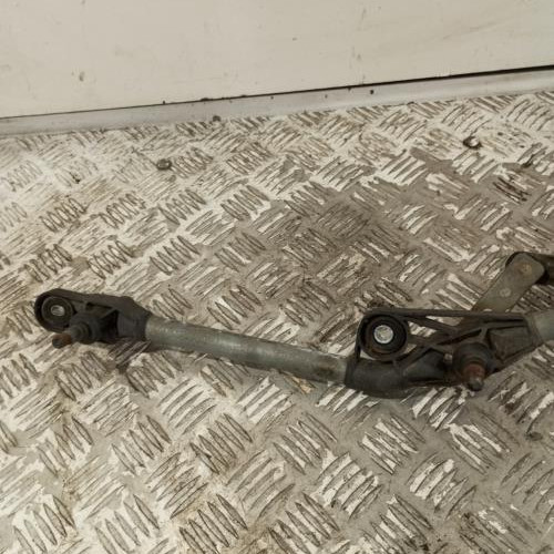 89693086-1d7581c9-ee1d-413e-a77a-f882a0201452-Piece-Moteur-essuie-glace-avant-7701056003-RENAULT-SCENIC-2-PHASE-2-a915498f6de363ceb1dcfa9a2cb10bc644b53c14c394f935bdd06c6d7e502985_m.jpg