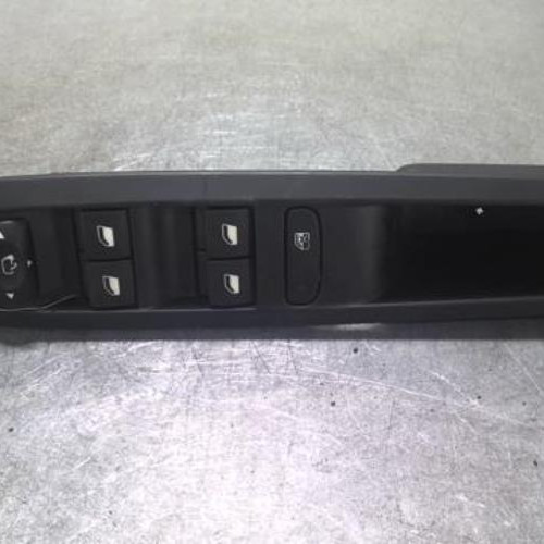 89709725-49f228cd-748f-426b-8412-44e6a70ba1bc-Piece-89709725-Interrupteur-de-leve-vitre-avant-gauche-00006490JX-CITROEN-C4-2-PHASE-2-16-BLUE-HDI-8V-TURBO-ae5608df4f9d6f139ce38f716408c6402128358a3f1645405b2123f31eddf38c_m.jpg