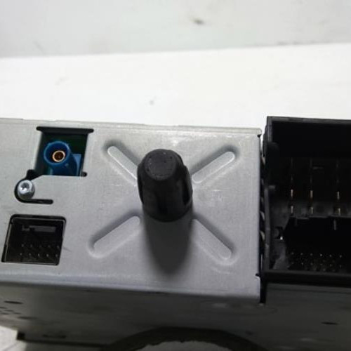 89867968-af487de1-da79-4233-8a51-f658b935084a-Piece-89867968-Autoradio-dorigine-96661984XT-CITROEN-DS3-PHASE-1-16-THP-16V-TURBO-bafe527cbde571e7252e6cb80d8caf500998fb6e2d6d4ea2ac40203ca2b86aaf_m.jpg