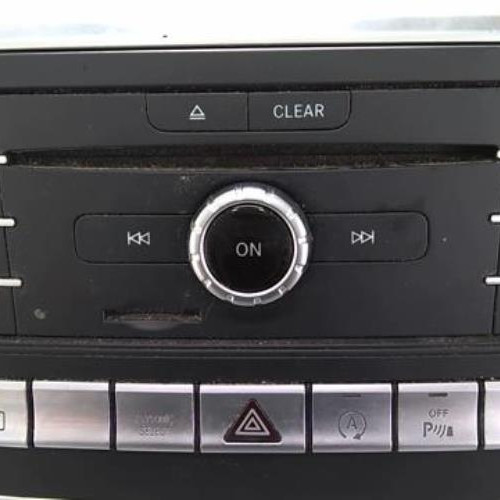 89935541-8ddae771-e932-48a3-906e-aa04eeb9b82b-Piece-89935541-Autoradio-dorigine-2469000221-MERCEDES-CLASSE-GLA-156-PHASE-1-200-22-CDI-16V-TURBO-4-69677a4a11d5c881109b5a1361b1485d84ea51a1eea8de0c10a056f1b2e57167_m.jpg