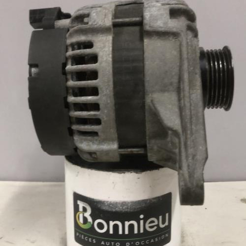 89935691-262cb9e4-dcce-497b-9cb2-e815f7d63b2a-Piece-Alternateur-0009063322-MERCEDES-CLASSE-GLA-156-PHASE-1-79c76da1b754ded9c44b3f38283e6da9b09348b8128b14bf423b91137b071a66_m.jpg