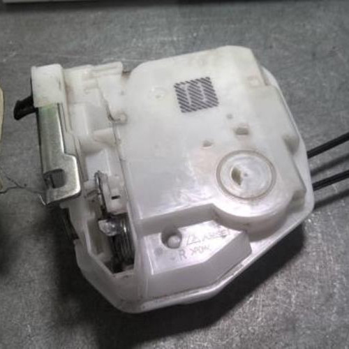 90024163-9881bca8-fd24-43fb-b7c7-0077a4211100-Piece-90024163-Fermeture-centralisee-arriere-droit-1607958580-CITROEN-C4-AIRCROSS-16-HDI-8V-TURBO-4X4-e4216cce5d3f77ce1dd58aeb6099a16565f01a3b579f4e80a4642de75bcc91d0_m.jpg
