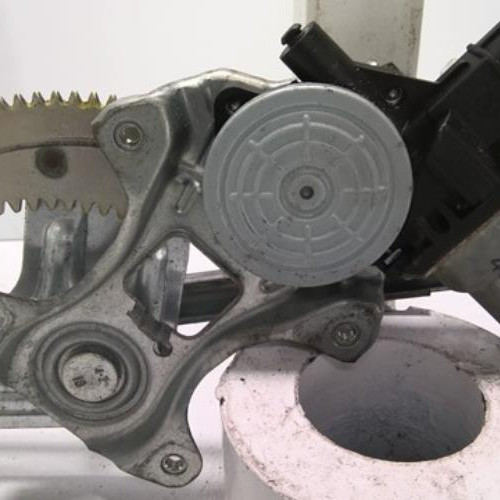 90024171-3172c7e4-233b-4415-8338-9db1bbb63234-Piece-90024171-Leve-vitre-electrique-arriere-gauche-1607716180-CITROEN-C4-AIRCROSS-16-HDI-8V-TURBO-4X4-d1c2080726896bf653c62a4ad04d0227a23e2435a4f74aadf6ee05c8b7862954_m.jpg