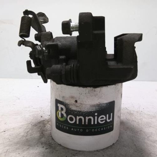 90024212-b481a487-abdd-460e-bcc7-7361cabff26e-Piece-90024212-Etrier-arriere-droit-1628556580-CITROEN-C4-AIRCROSS-16-HDI-8V-TURBO-4X4-3aa95c8c05be9d4e504321051c4de98451645c8eccee2c6c7fb67d9672fc1b91_m.jpg