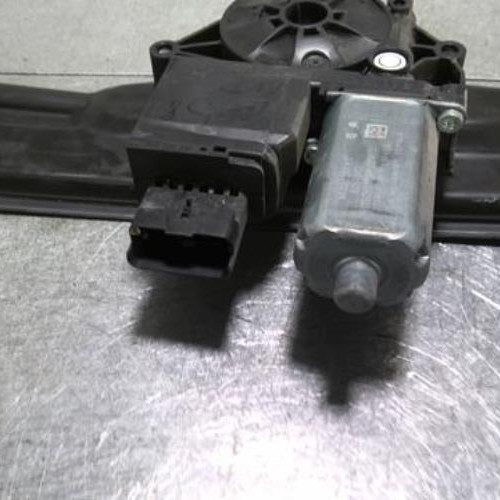 90035272-0fa5378b-25b6-4c85-85a1-2112428a672c-Piece-90035272-Leve-vitre-electrique-avant-droit-9840159380-CITROEN-JUMPY-3-XS-20-BLUE-HDI-16V-TURBO-1d34e2b2b0387c068e0fce0c05c0f2aa9dacb8709e052aacffbe6ce450a60084_m.jpg
