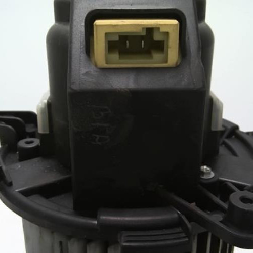90036249-6bbca941-8ab8-495f-9f93-13e9de7bccdb-Piece-90036249-Ventilateur-chauffage-9849717080-CITROEN-JUMPY-3-XS-20-BLUE-HDI-16V-TURBO-31a555c2df50514339026527c62ce30ed973c0132567498b5ca6dee4ffe98a13_m.jpg