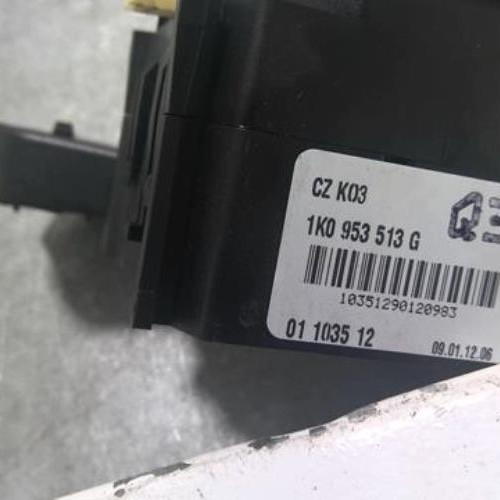 90344495-57287db9-51cb-4776-b1de-2892c322daef-Piece-90344495-Commodo-phare-1K0953513G-VOLKSWAGEN-EOS-CABRIO-PHASE-1-14-TSI-16V-TURBO-fd8a399e62efe3530559931f164d7e9353ee8fe271cf2ca013af1be4b4d3e2fc_m.jpg