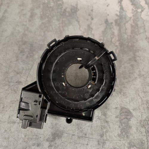 90344702-17674b8c-691d-4441-a06b-41a280354b80-Piece-Contacteur-tournant-1K0959653C-VOLKSWAGEN-EOS-CABRIO-PHASE-1-16026a859553d636a714b685c10ec38b7612df9960803142c3132e6c026d6e49_m.jpg