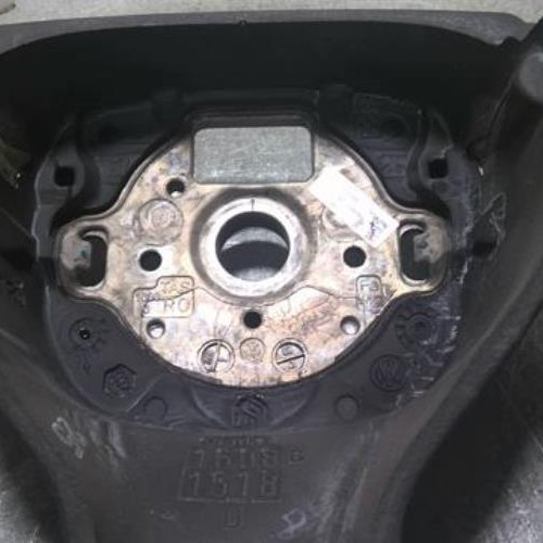 90344780-5f4129c8-866f-49b1-a32c-33e3baeb4676-Piece-90344780-Volant-1Q0419091AA-VOLKSWAGEN-EOS-CABRIO-PHASE-1-14-TSI-16V-TURBO-b8e16d4cb8c3d994e7a3954bc97a1f25cf09f2b7bce6c70b4f5dd0babeda833f_m.jpg