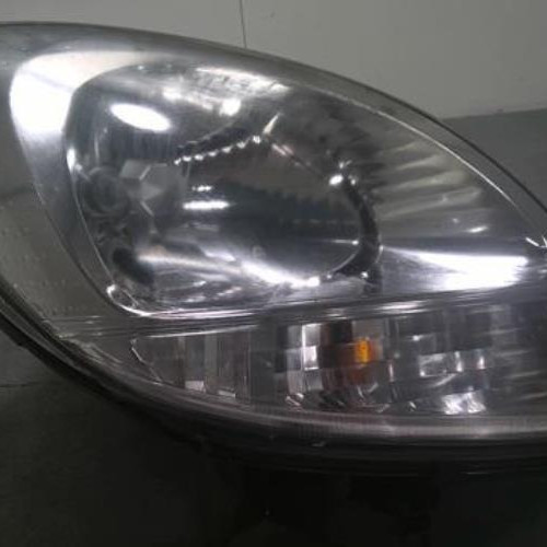 90357618-386d8ecb-b61b-49dd-af21-d70e515bb1a7-Piece-90357618-Optique-avant-principal-droit-260107401R-RENAULT-KANGOO-1-PHASE-2-12i-16V-a154db7de8e93e3a03d0fe4a369b8e9450dbd6a24911e48b6da9a39e781c9866_m.jpg