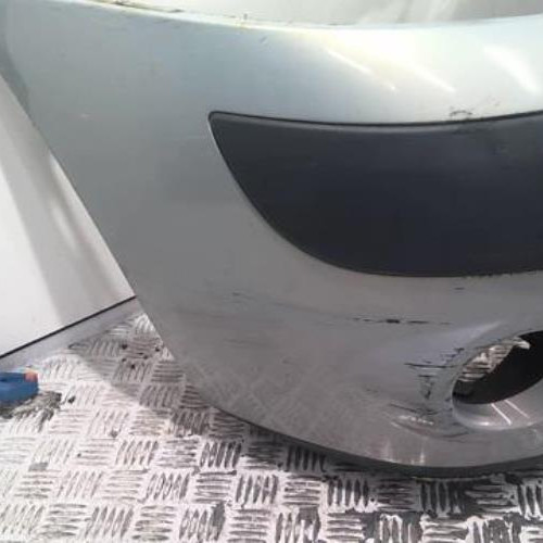 90462786-05d9cf3c-fa25-440a-b714-414fe9aac3ae-Piece-90462786-Pare-choc-avant-7701475526-RENAULT-CLIO-2-PHASE-2-12i-16V-563296a310078442906ac7291410f322205b05d8990a9d24195fcbf904539ddb_m.jpg