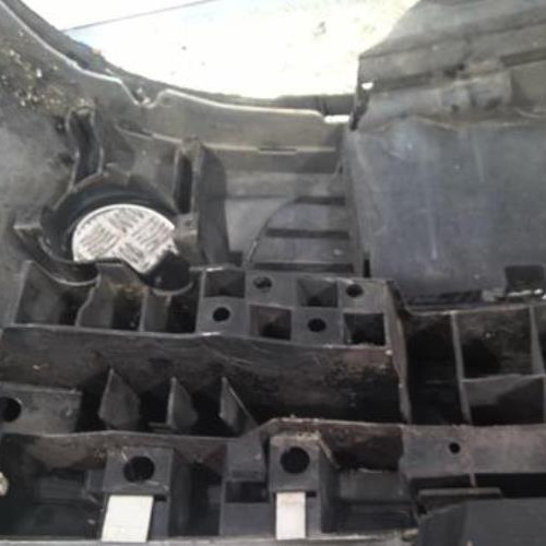90462786-e51b415f-804b-470f-a532-9fa752fc7d5c-Piece-90462786-Pare-choc-avant-7701475526-RENAULT-CLIO-2-PHASE-2-12i-16V-6fe71cd80edd047a4001c8d42ec7b1c2a2d3c0eabf88f87a13d0ad20efb009be_m.jpg