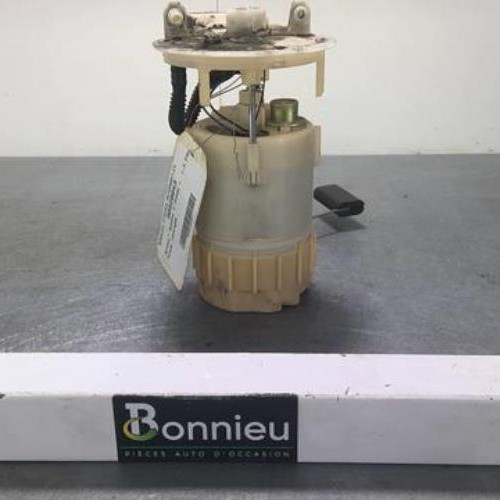 90528843-78fdff76-0503-48be-bc4f-02807d16c109-Piece-90528843-Pompe-immergee-8200683188-RENAULT-MEGANE-2-PHASE-1-16i-16V-5f65f1e4af9ffaa7e5f1705e69d778f50609b5f874be499a12d76f62d448bcee_m.jpg